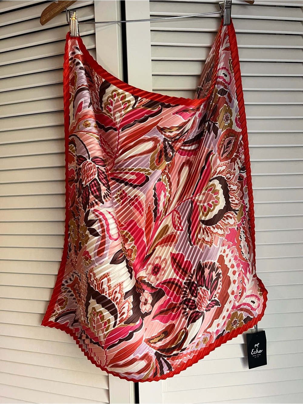 NWT Echo New York Pleated Floral Square Scarf Pink Red 24x24